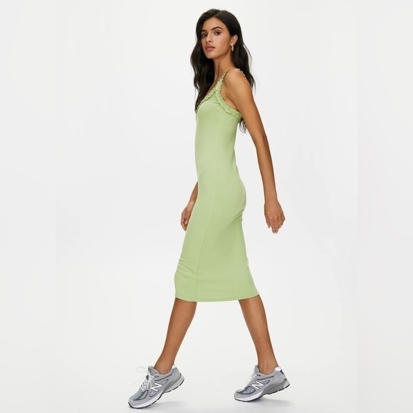 Aritzia Wilfred Free Halo Dress in Pistachio Pudding - Picture 4 of 15